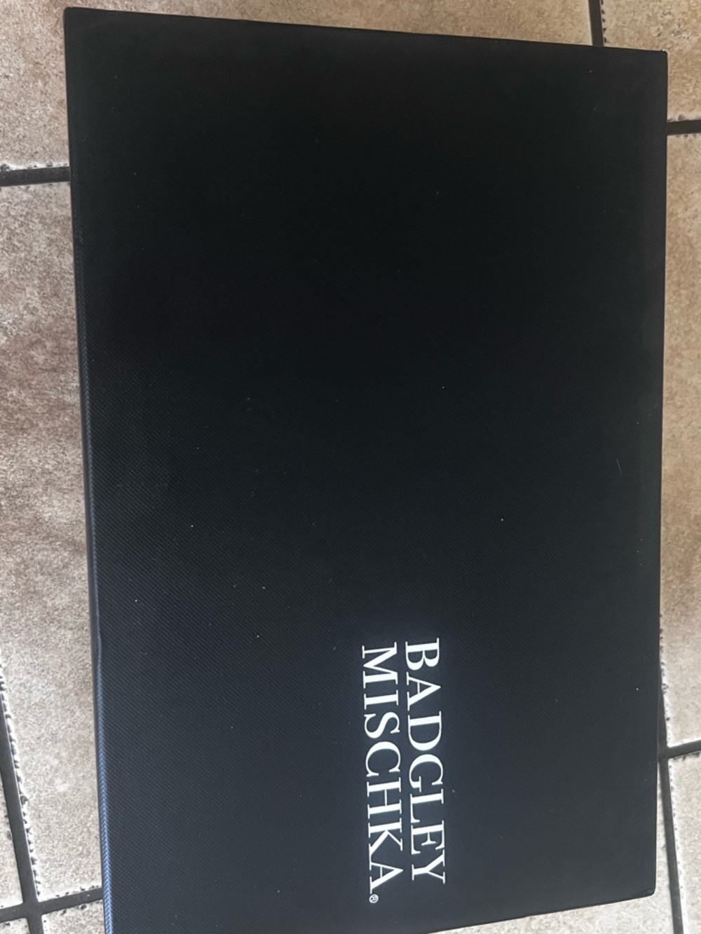 Badgley Mischka Black and White Women's Shoe Box